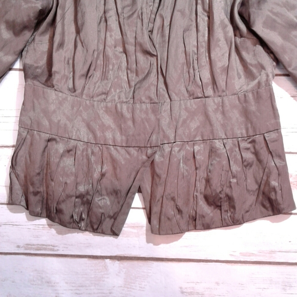 Kenneth Cole 3 button metallic bomber jacket - Picture 5 of 8